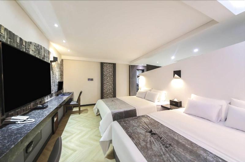 Aria Hotel Seosan image
