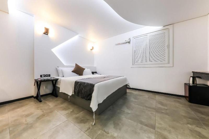 Aria Hotel Seosan image