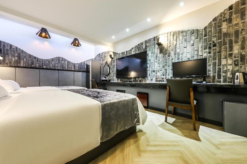 Aria Hotel Seosan image