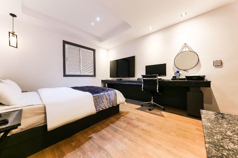 Aria Hotel Seosan image