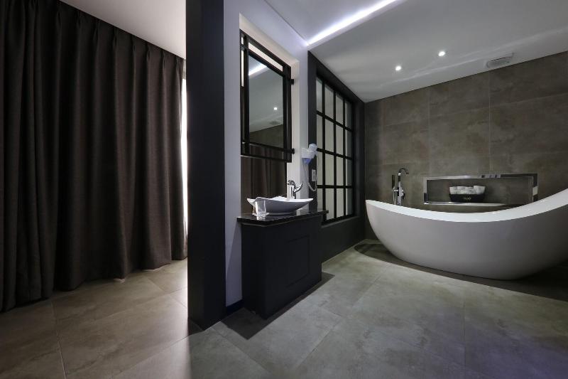 Aria Hotel Seosan image