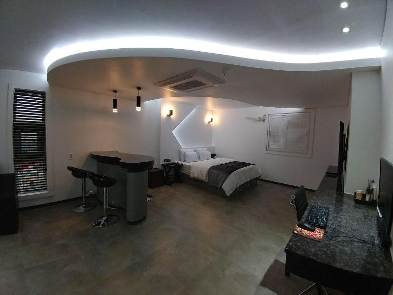 Aria Hotel Seosan image