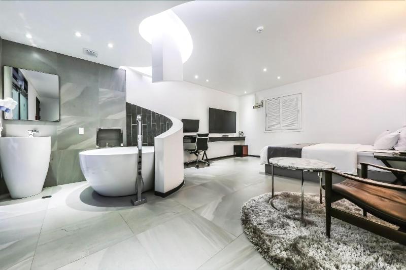 Aria Hotel Seosan image