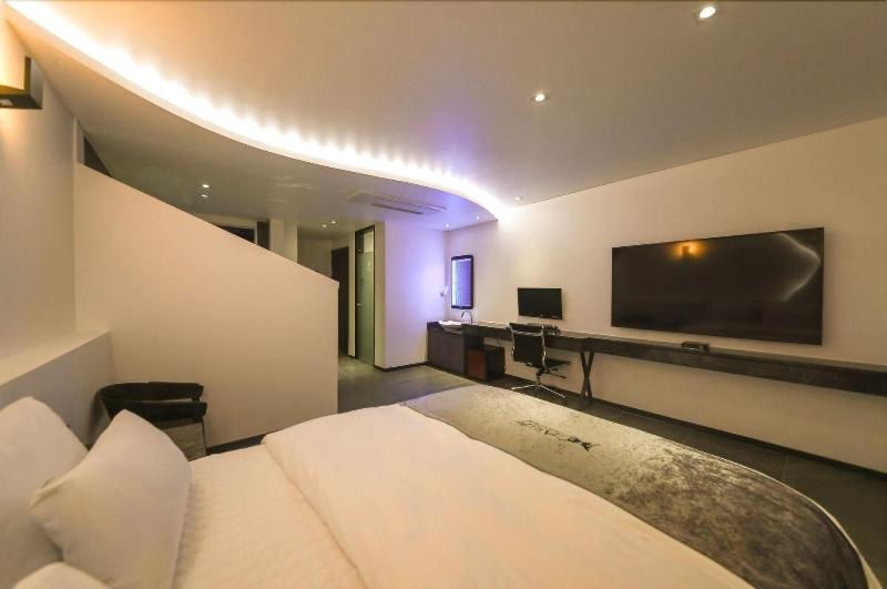 Aria Hotel Seosan image
