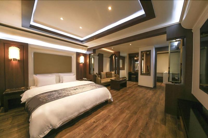 Aria Hotel Seosan image