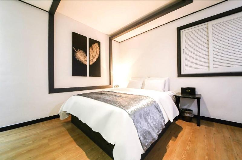 Aria Hotel Seosan image