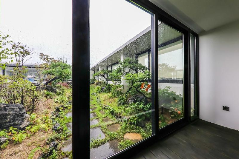 Aria Hotel Seosan image
