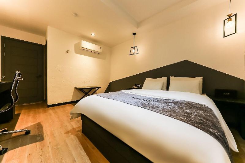Aria Hotel Seosan image