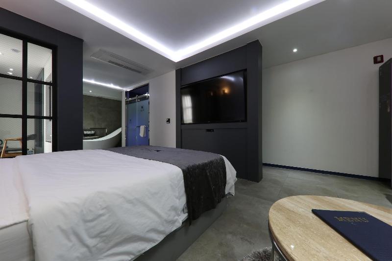 Aria Hotel Seosan image