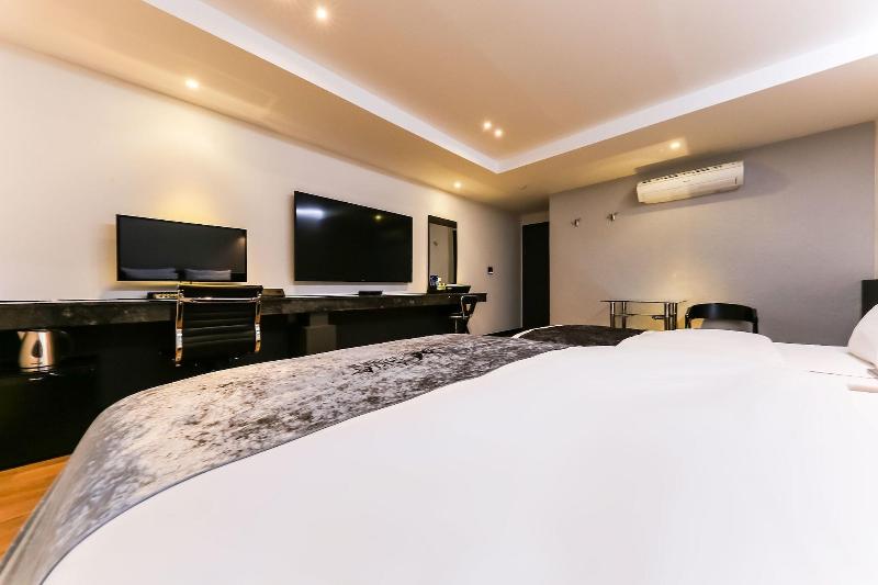 Aria Hotel Seosan image
