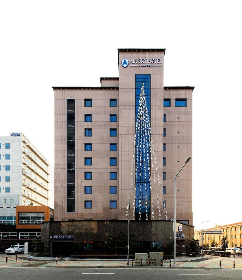 Air Sky Hotel image