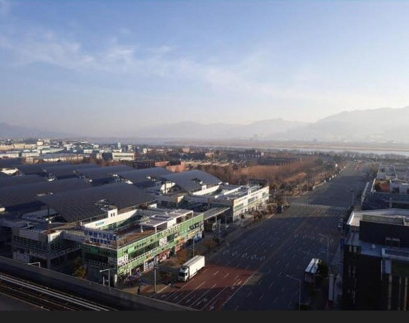 Air Sky Hotel image