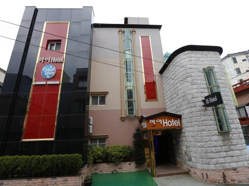 Hi Hotel image