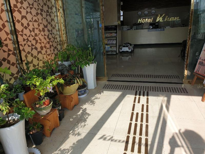 Khan Hotel image