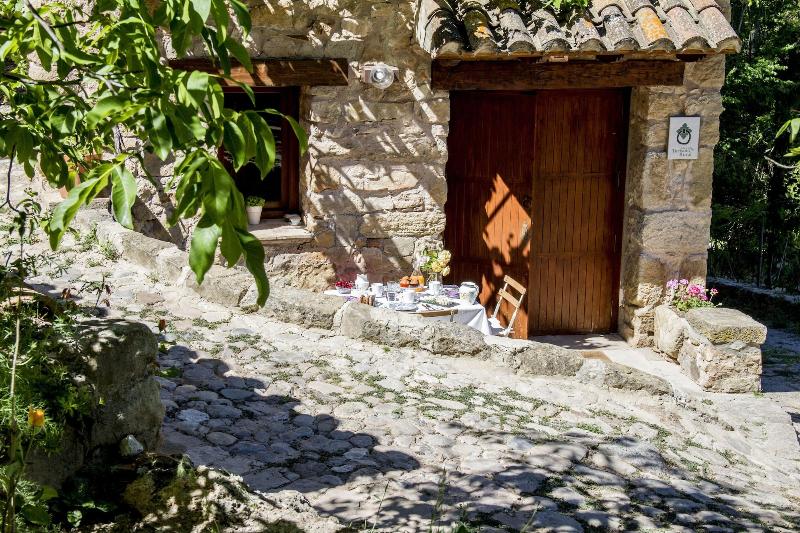La Casa De Los Moyas image
