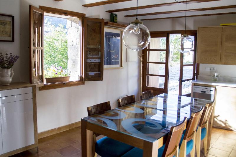 La Casa De Los Moyas image