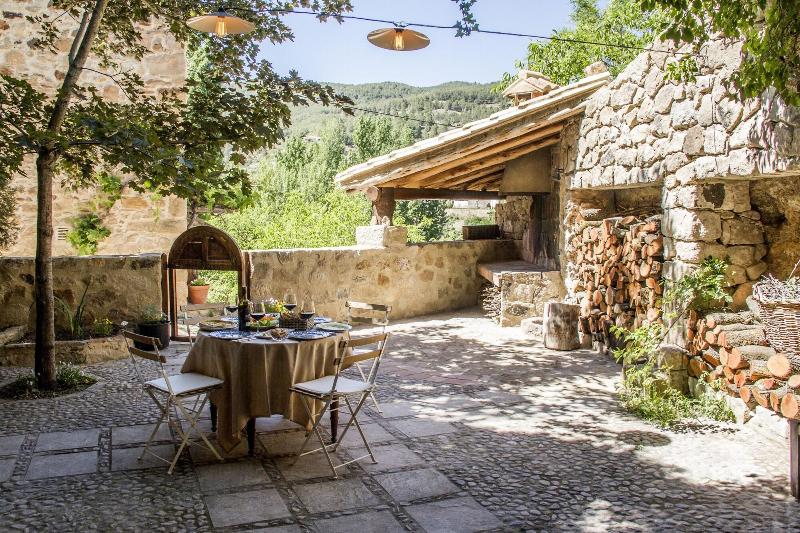 La Casa De Los Moyas image