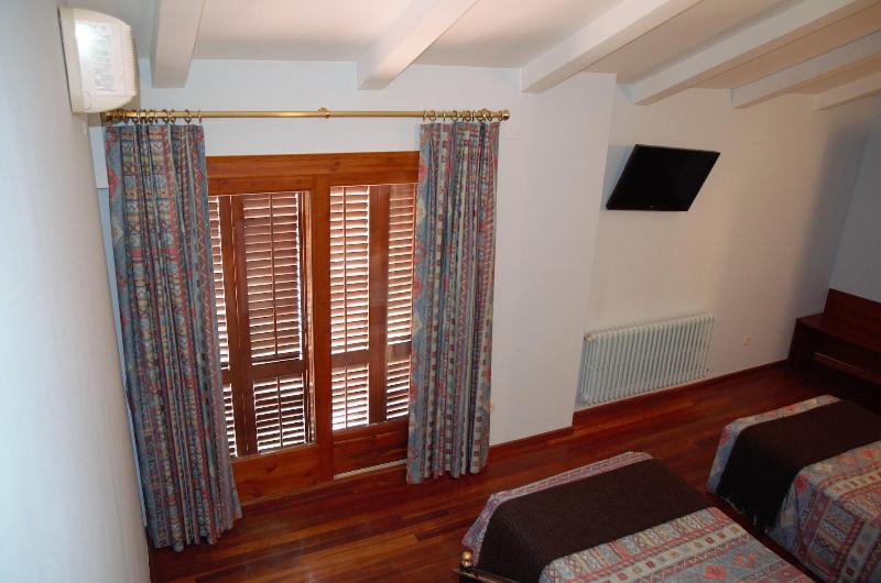 Hotel Suis image