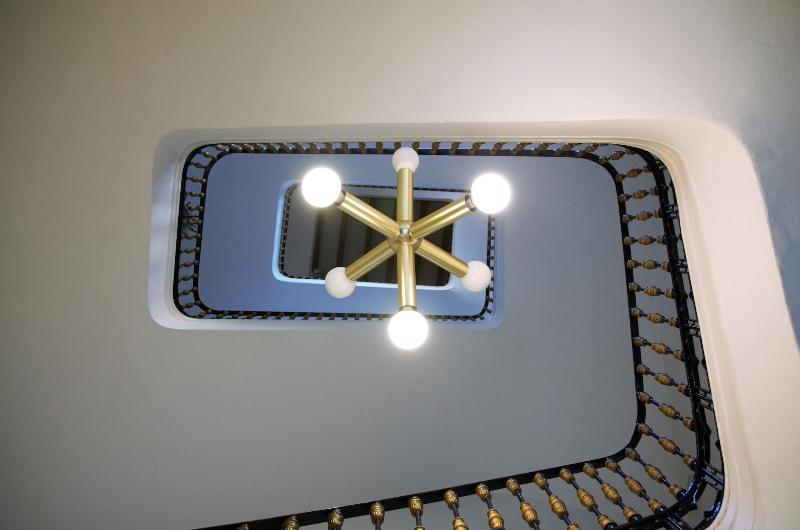 Hotel Suis image