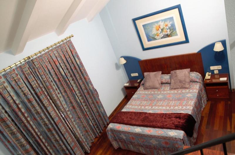 Hotel Suis image