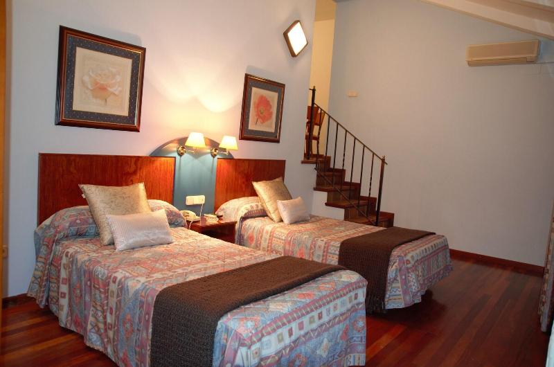 Hotel Suis image