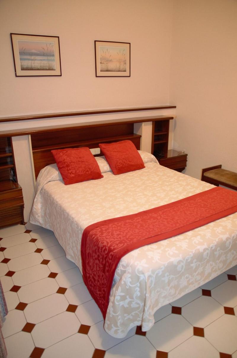 Hotel Suis image