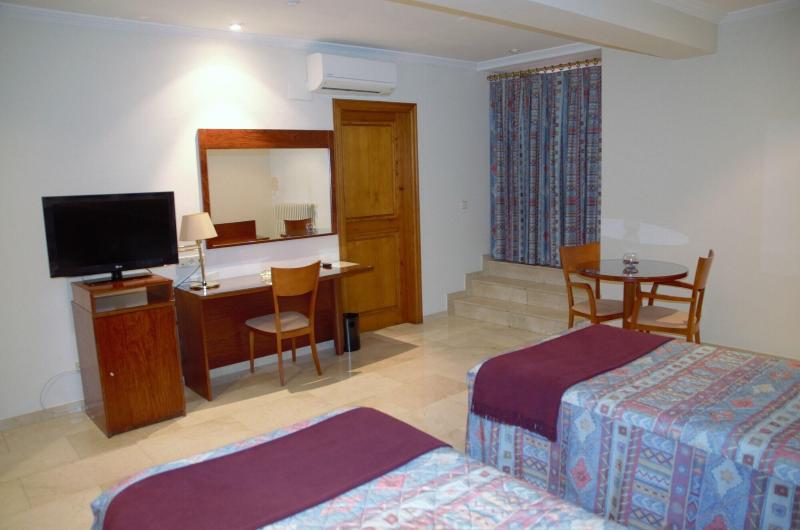 Hotel Suis image