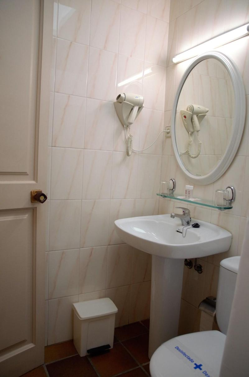 Hotel Suis image