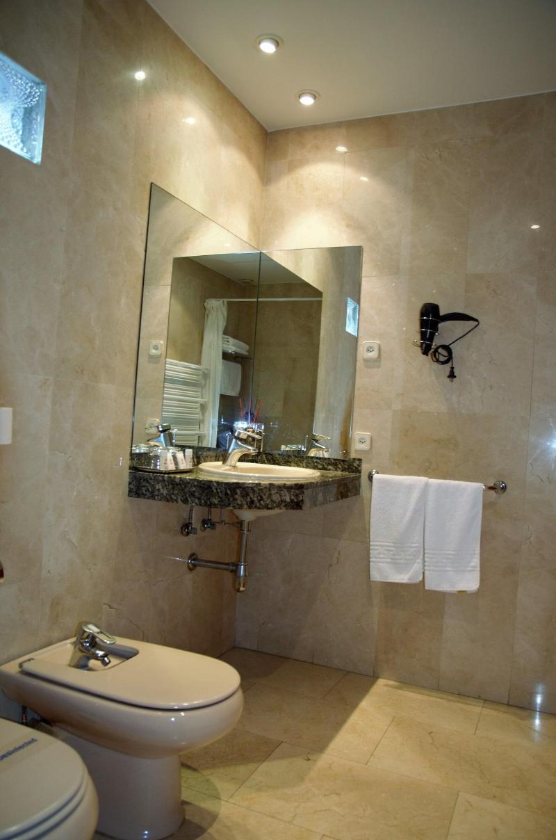 Hotel Suis image
