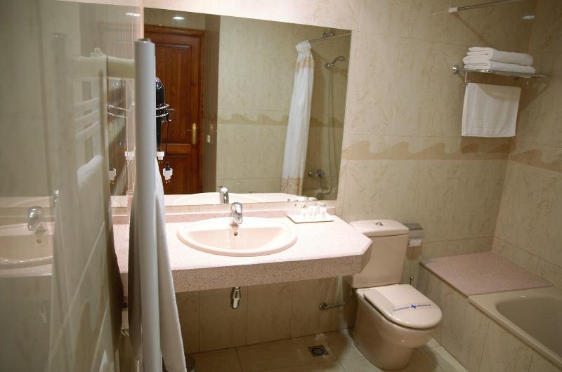 Hotel Suis image