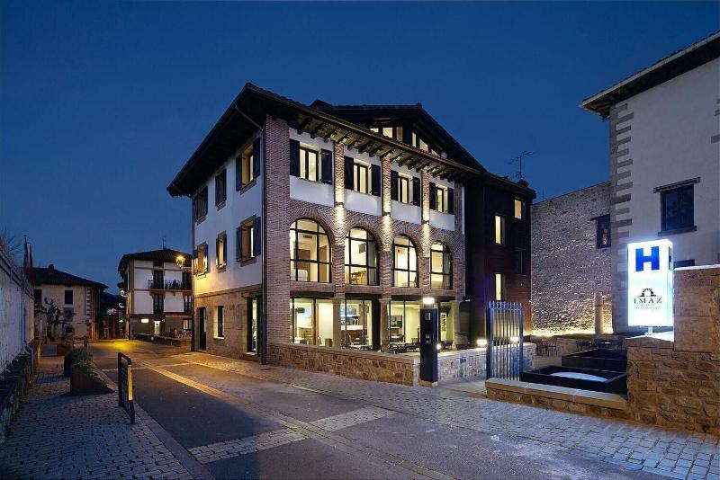 Hotel Imaz image