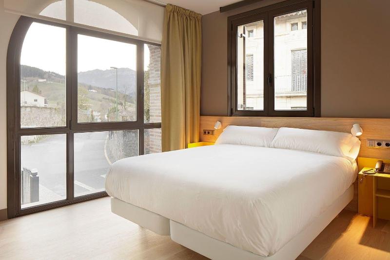 Hotel Imaz image