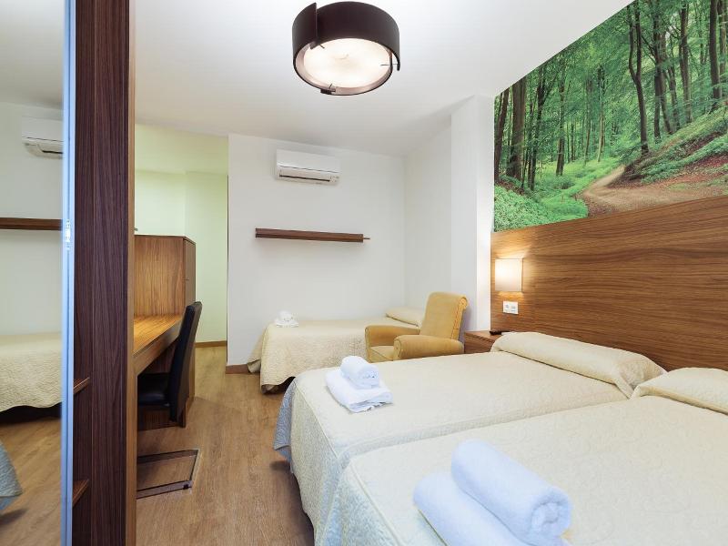 Hotel Arriola image
