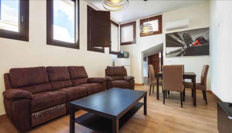 Hotel Arriola image