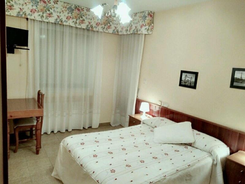 Hostal Mayo image