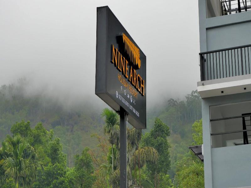 Nine Arch Holiday Resort image