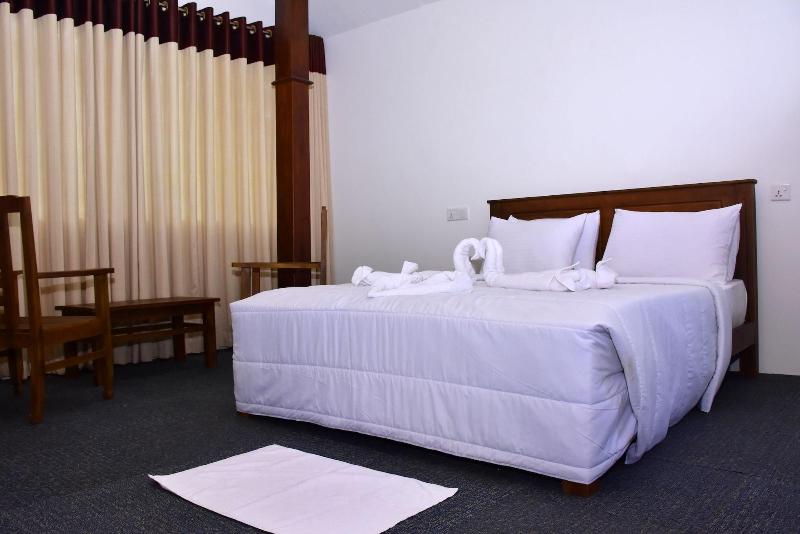 Nine Arch Holiday Resort image