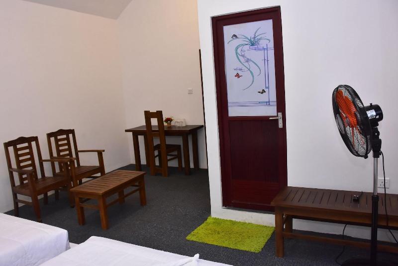 Nine Arch Holiday Resort image