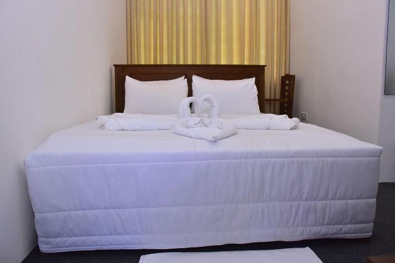 Nine Arch Holiday Resort image