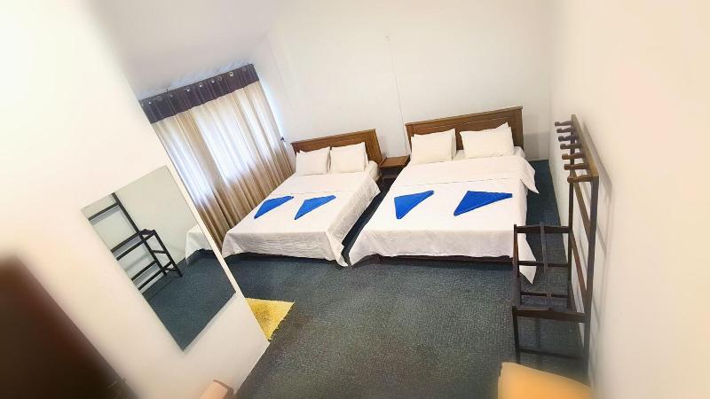 Nine Arch Holiday Resort image