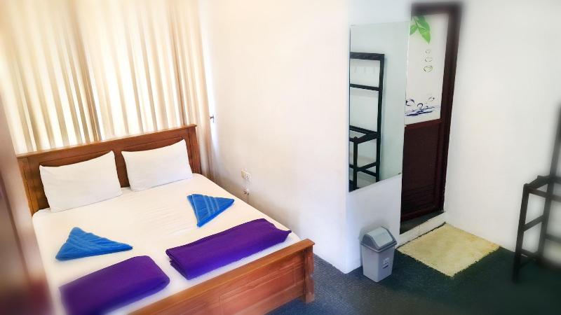 Nine Arch Holiday Resort image