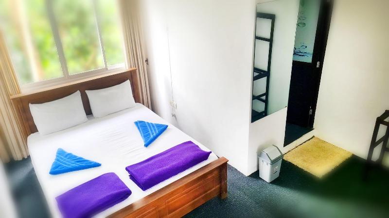 Nine Arch Holiday Resort image