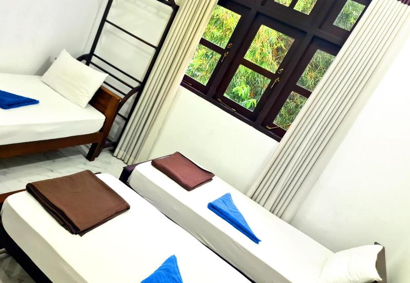 Nine Arch Holiday Resort image