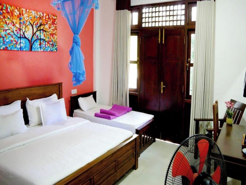 Nine Arch Holiday Resort image
