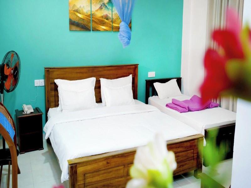 Nine Arch Holiday Resort image