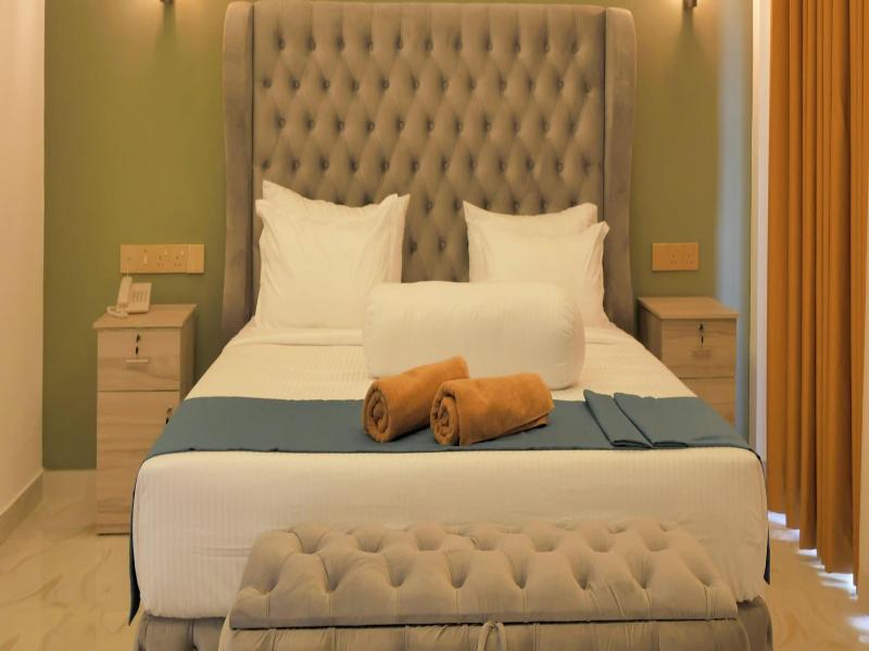 Nine Arch Holiday Resort image