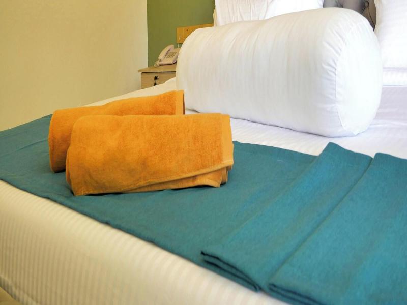 Nine Arch Holiday Resort image