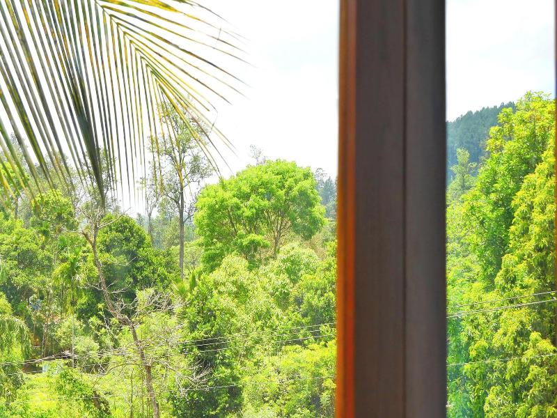 Nine Arch Holiday Resort image