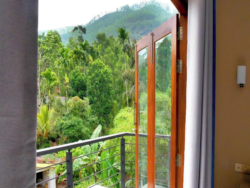 Nine Arch Holiday Resort image