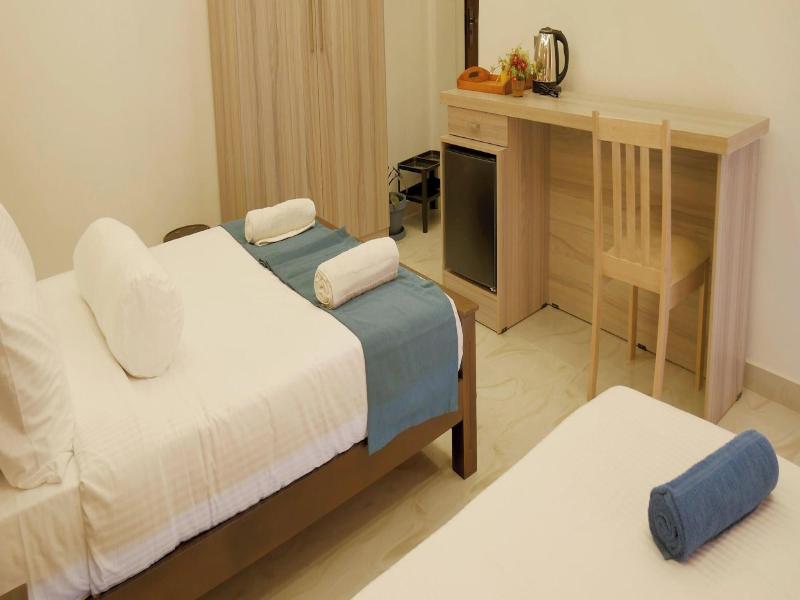 Nine Arch Holiday Resort image